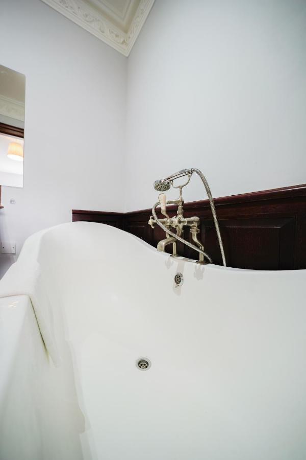 Classic Paddington 2-Bedroom Apartment London Exteriör bild