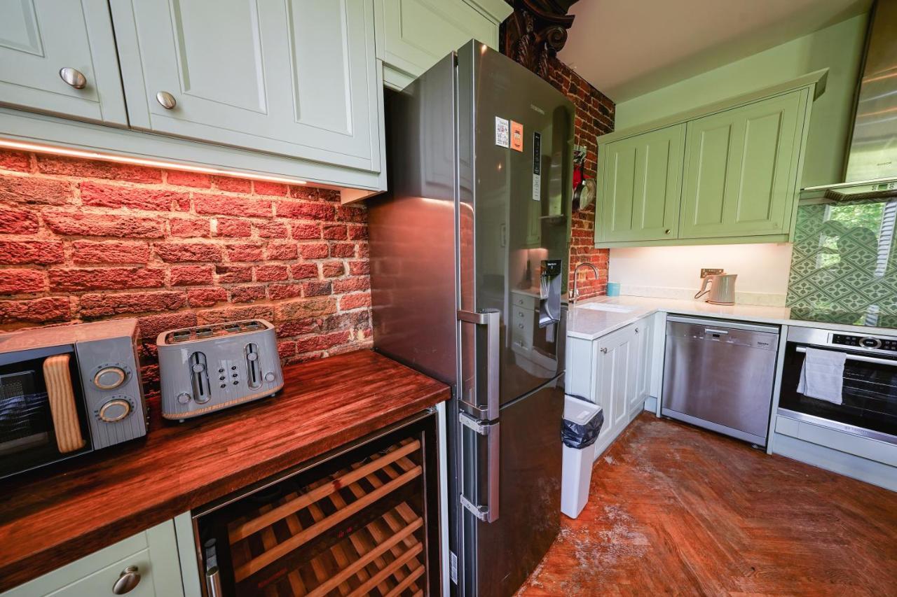 Classic Paddington 2-Bedroom Apartment London Exteriör bild